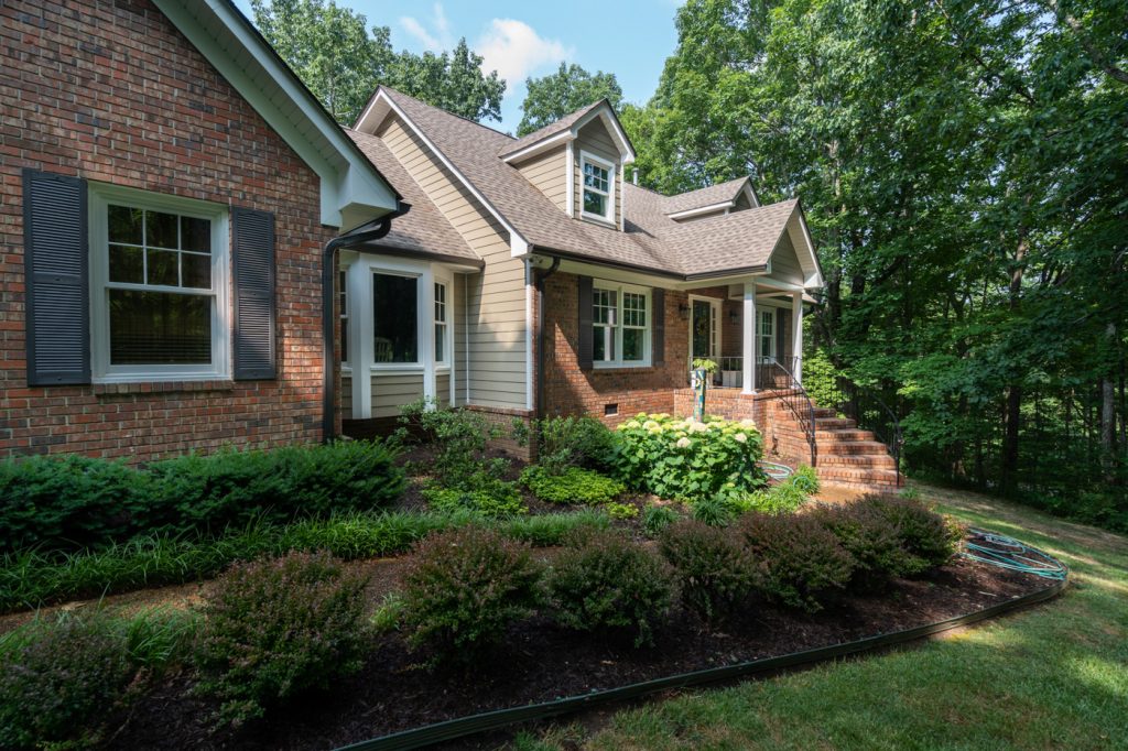Chattanooga Exteriors Signal Mountain Siding Project Stairs